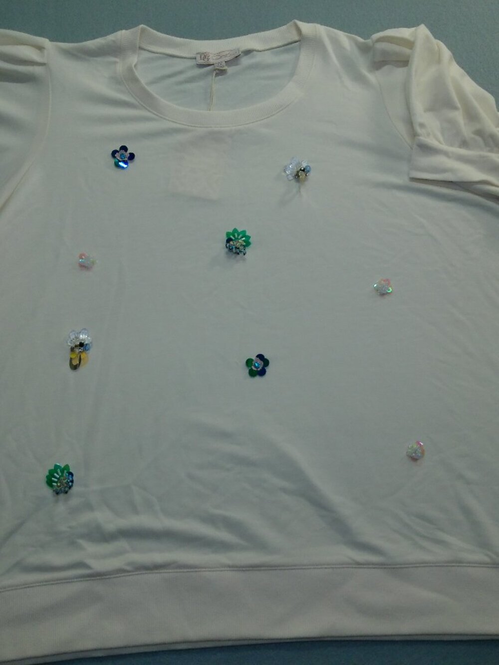 White Beaded Short Sleeve Blouse DG2 Size 2X
